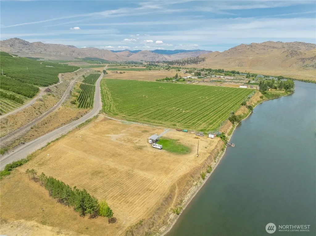 626 Monse River Road Brewster WA 98812