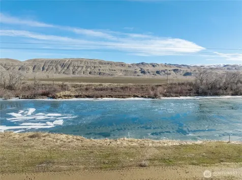 626 Monse River Road Brewster WA 98812