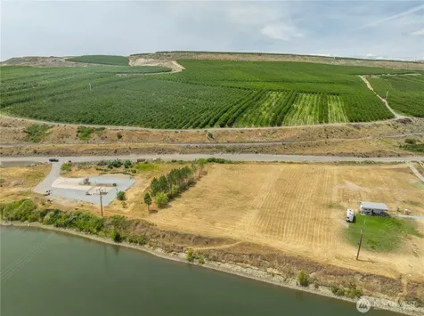 624 Monse River Road Brewster WA 98812