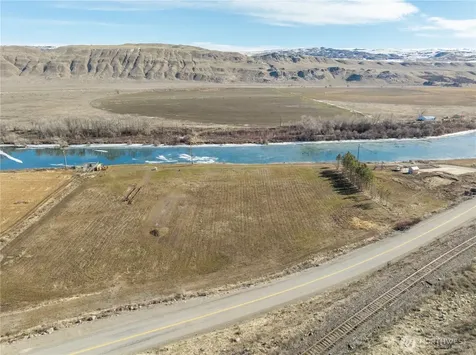 624 Monse River Road Brewster WA 98812