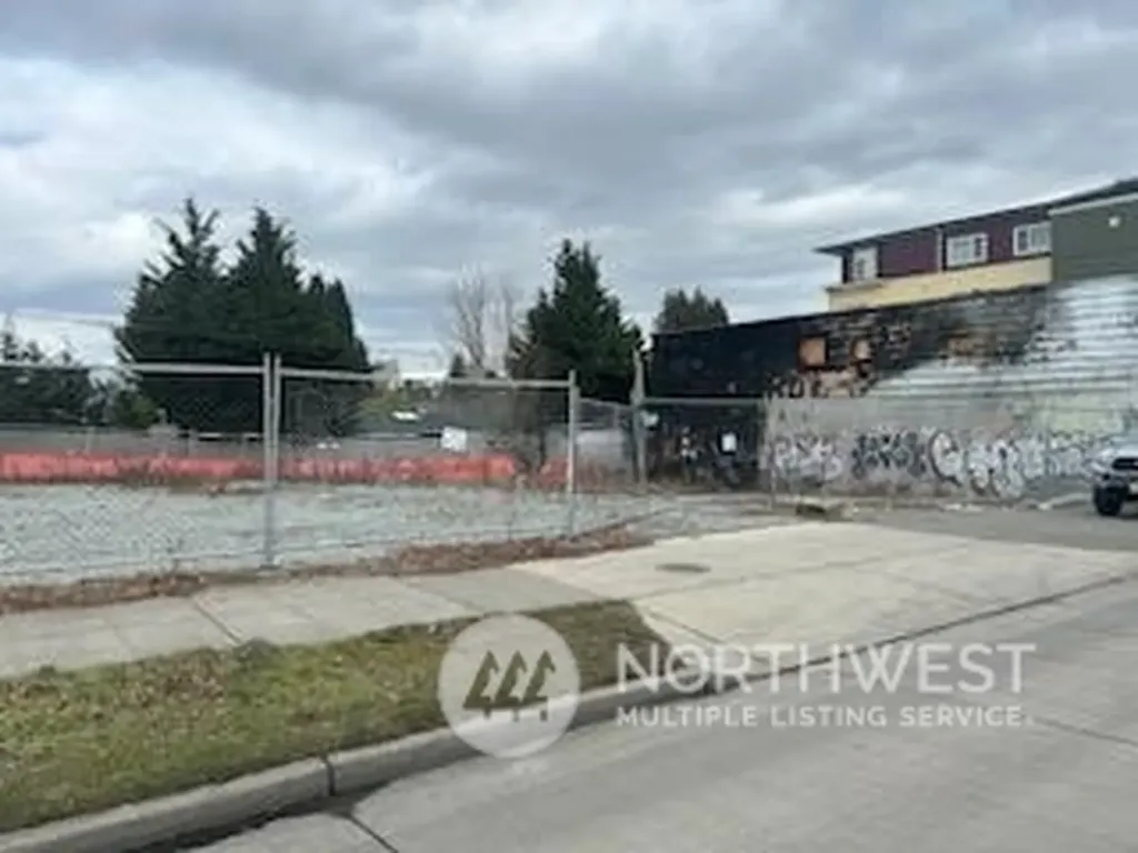 326 NW 85th Street Seattle WA 98117