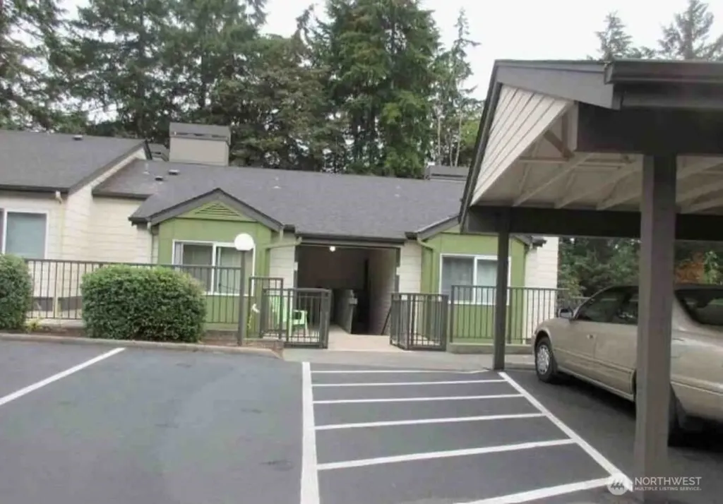 31500 33rd Place SW Federal Way WA 98023