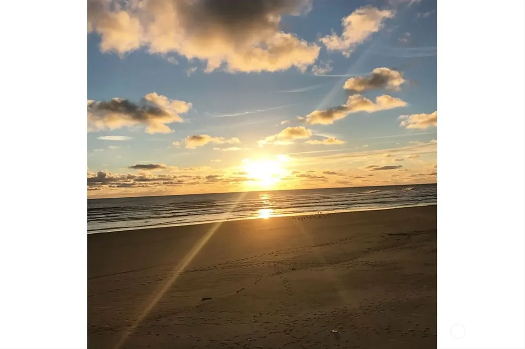 31405 J Place Ocean Park WA 98640