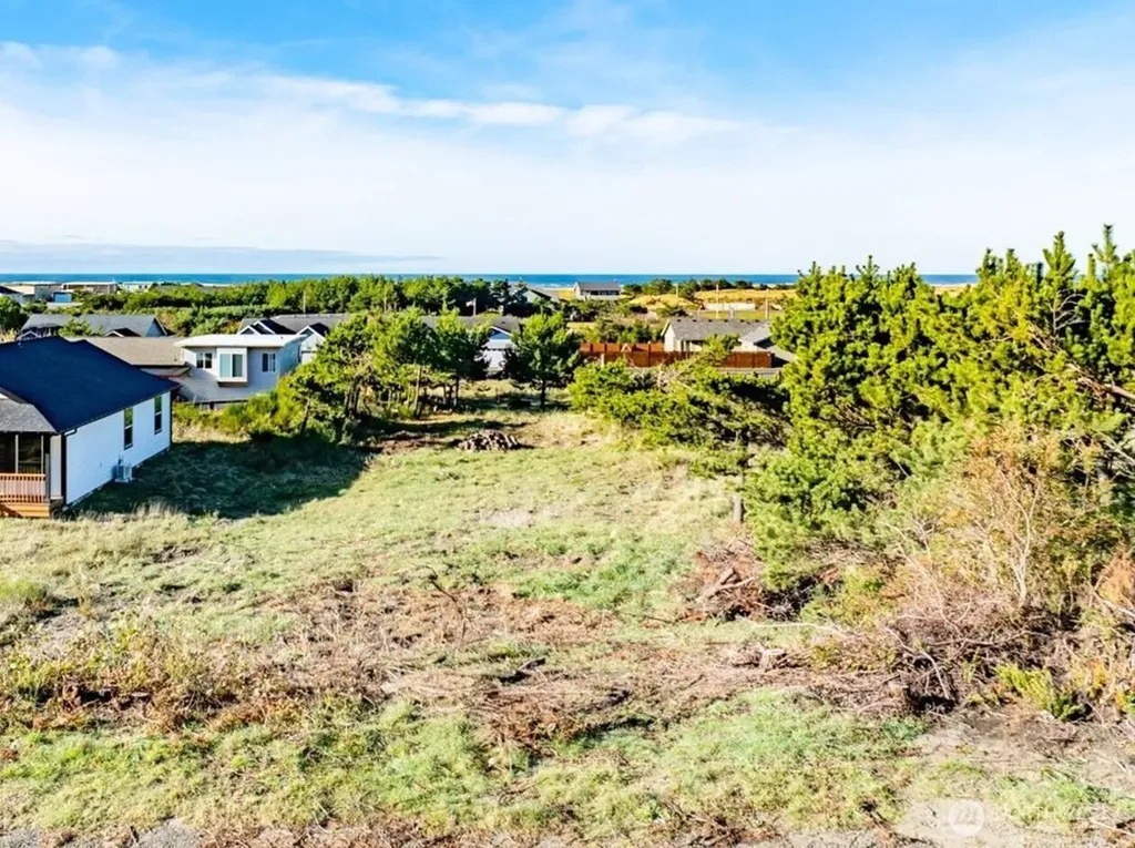 31405 J Place Ocean Park WA 98640