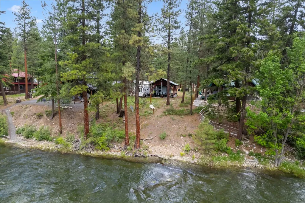 25205 Saddle Street Leavenworth WA 98826