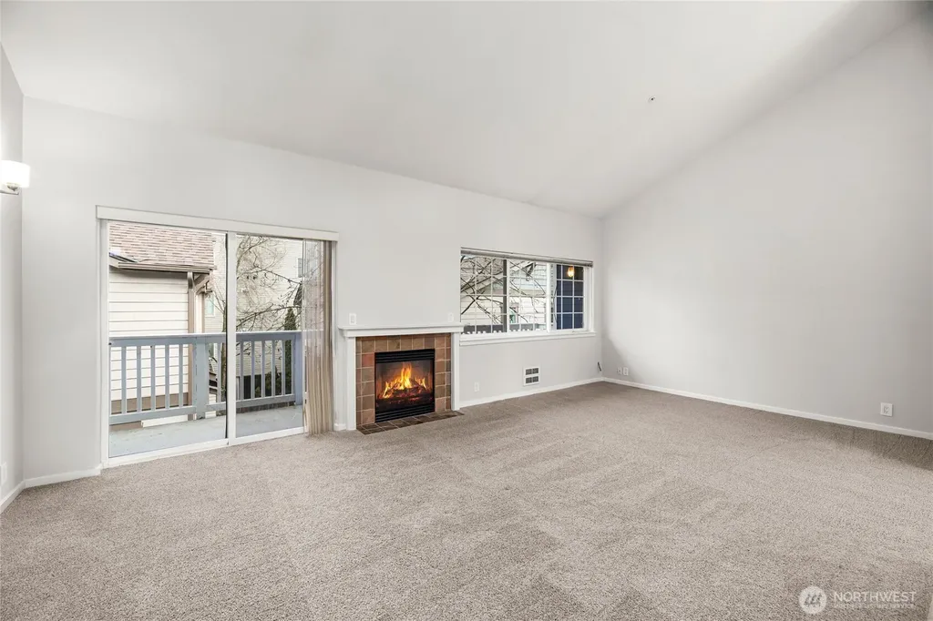 1709 18th Avenue Seattle WA 98122