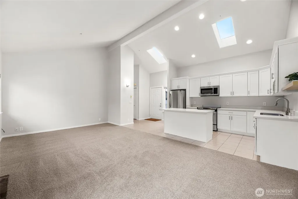 1709 18th Avenue Seattle WA 98122