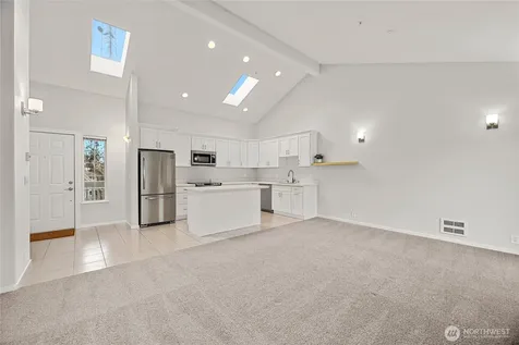 1709 18th Avenue Seattle WA 98122