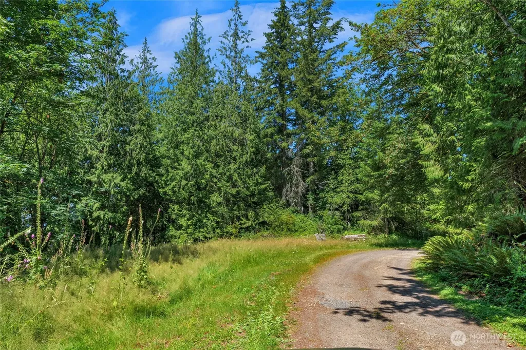 189 209th Avenue SE Monroe WA 98272