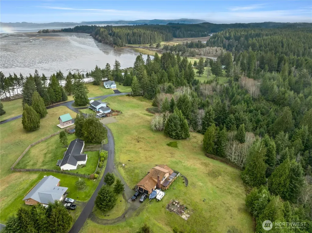 25 Wilson Point Estates South Bend WA 98586