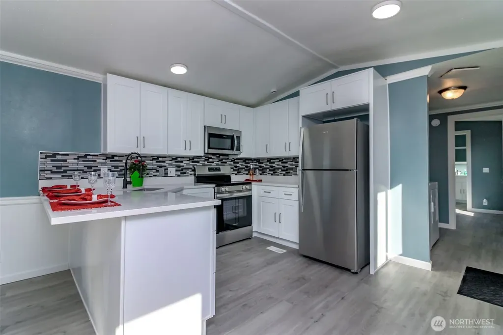 210 37th St SE Auburn WA 98002