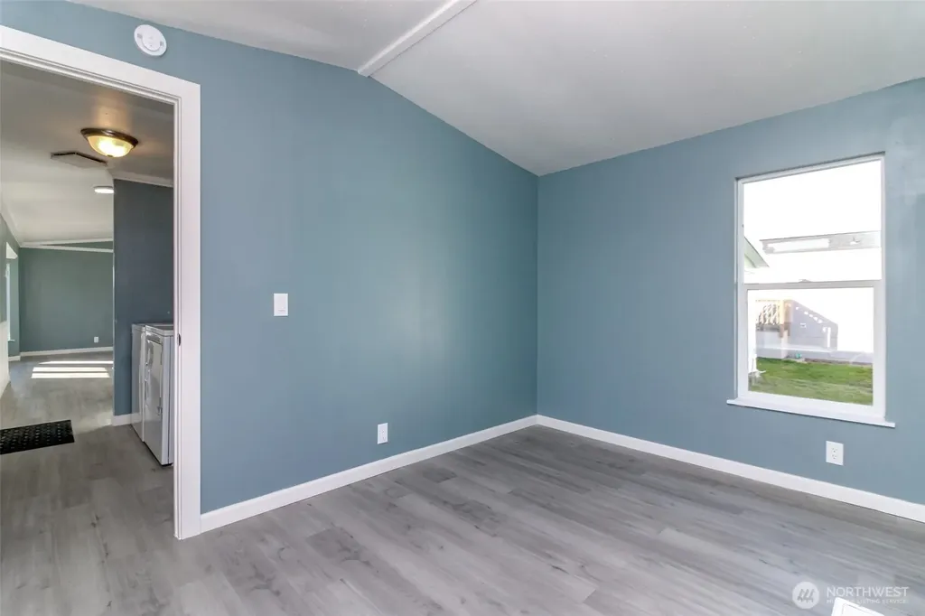 210 37th St SE Auburn WA 98002
