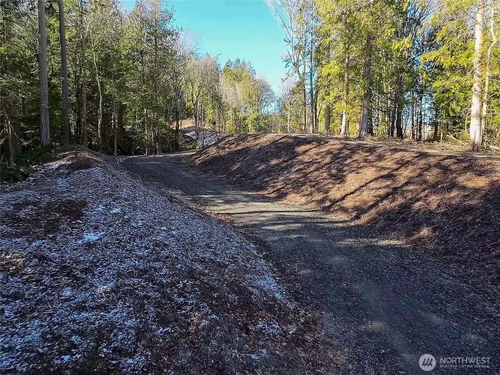 2998 Oak Bay Road Port Hadlock WA 98339