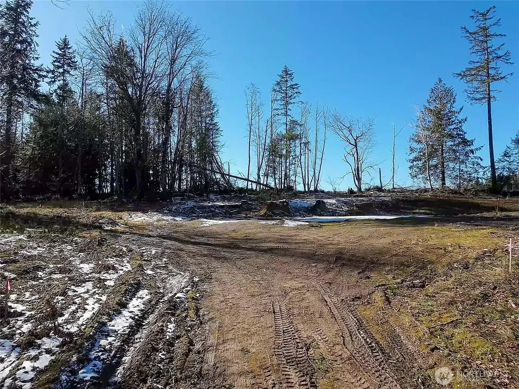 2998 Oak Bay Road Port Hadlock WA 98339