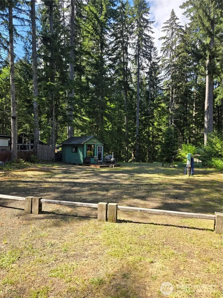 151 N Quinault Place Hoodsport WA 98548