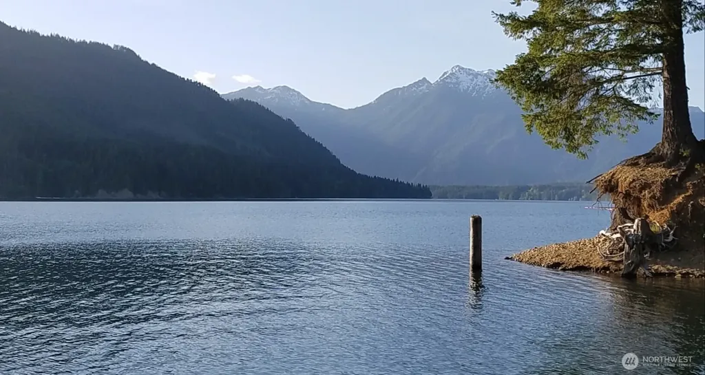151 N Quinault Place Hoodsport WA 98548