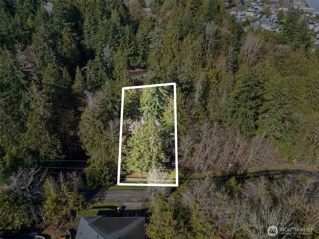 9821 Mariner Drive NW Olympia WA 98502