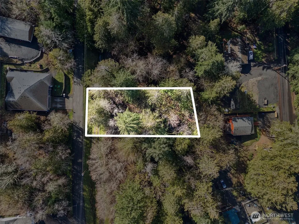 9821 Mariner Drive NW Olympia WA 98502