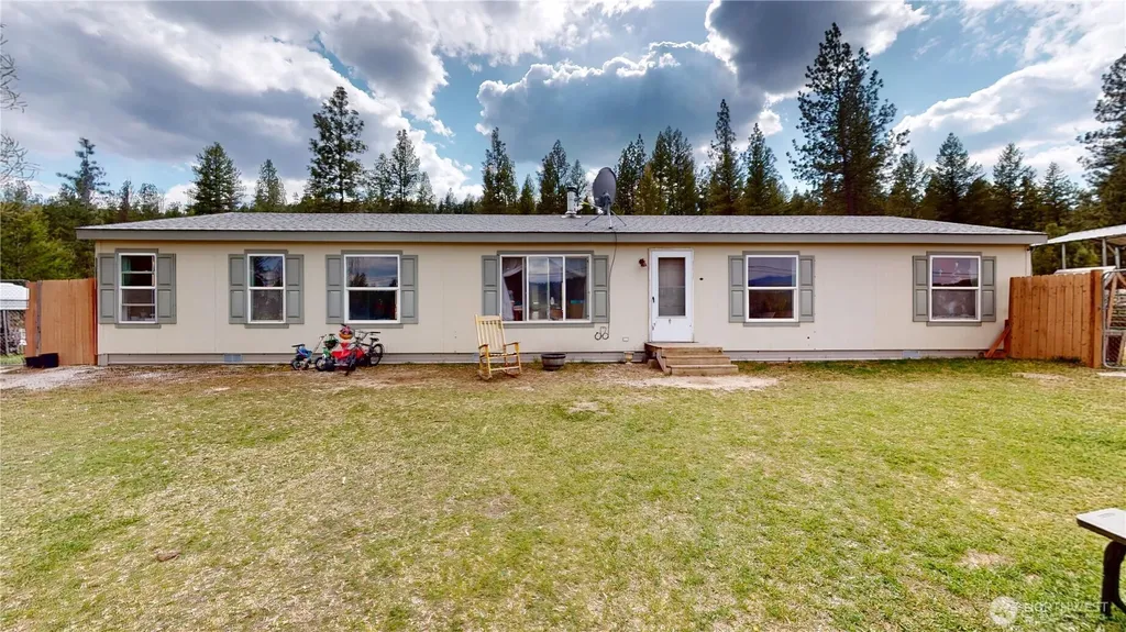722 Aeneas Valley Road Tonasket WA 98855