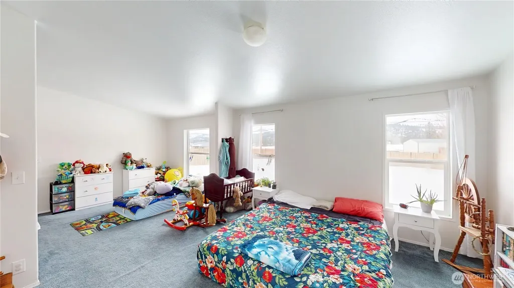 722 Aeneas Valley Road Tonasket WA 98855