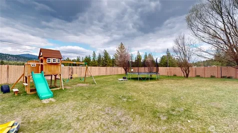 722 Aeneas Valley Road Tonasket WA 98855