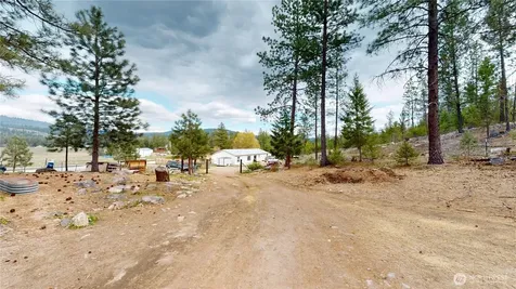 722 Aeneas Valley Road Tonasket WA 98855