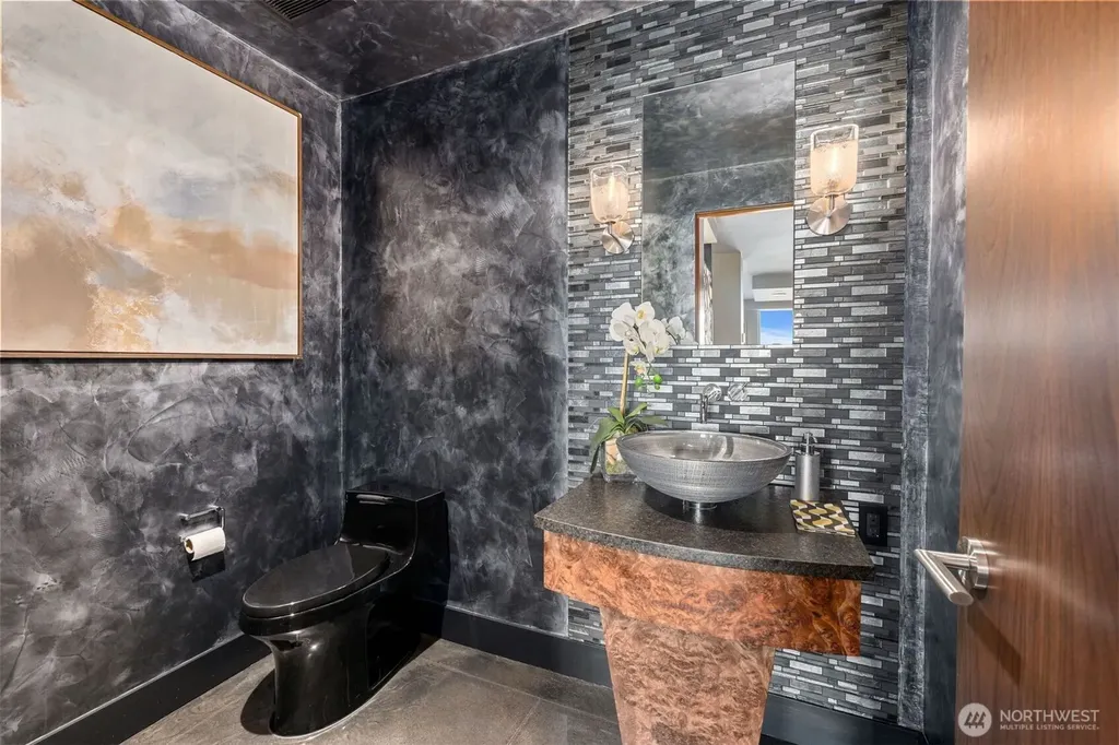 111 W Highland Drive Seattle WA 98119