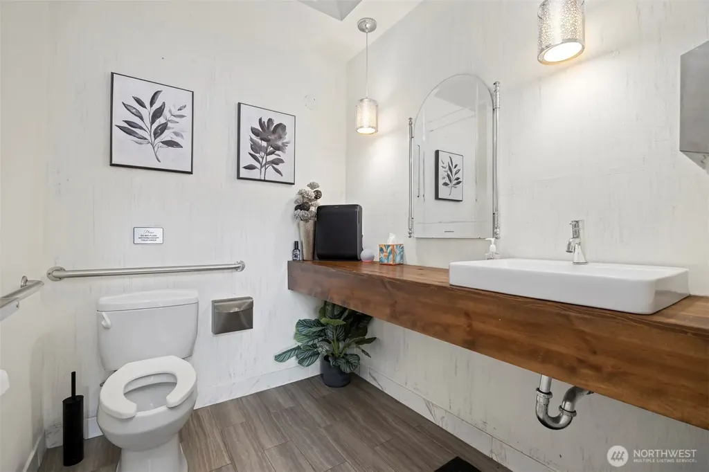 102 Ohio Street Bellingham WA 98225