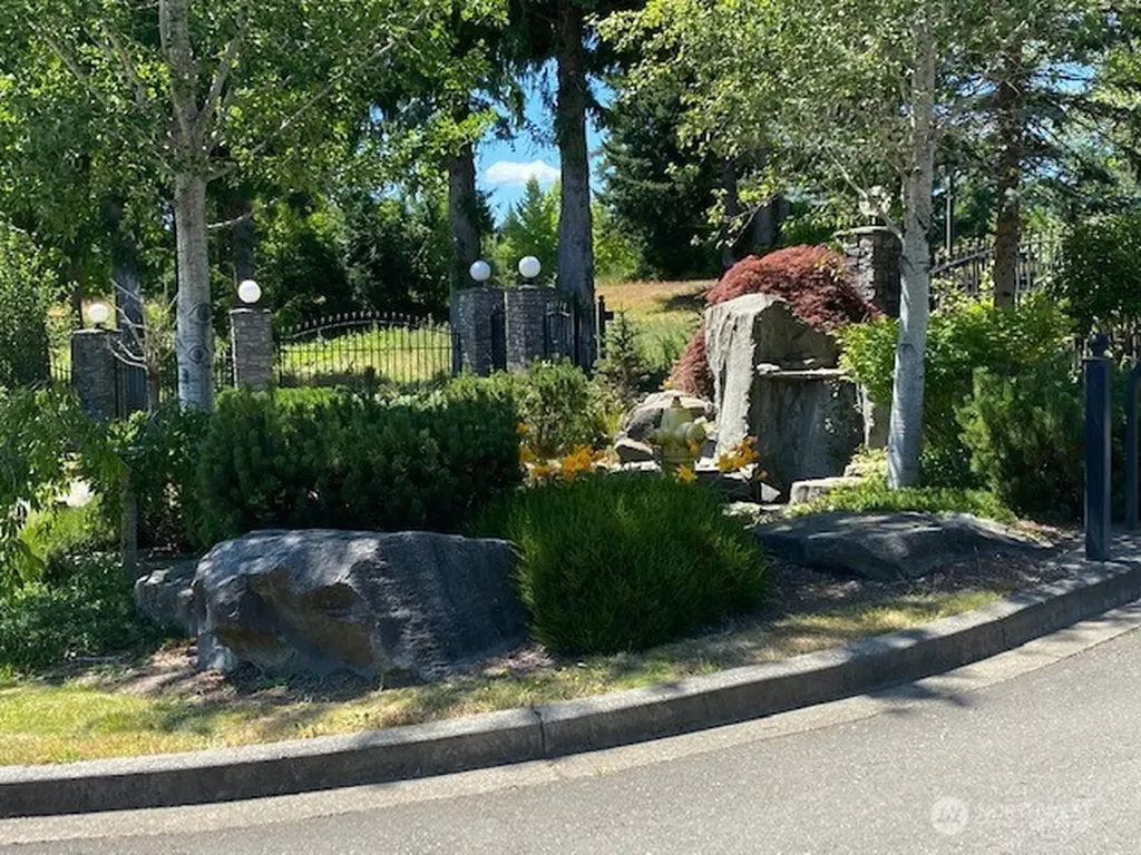 110 Sequoia Lane Onalaska WA 98570
