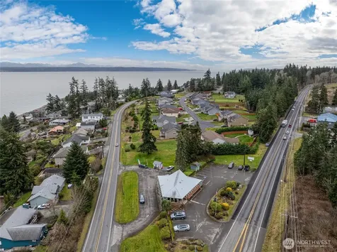 1283 Elger Bay Road Camano Island WA 98282