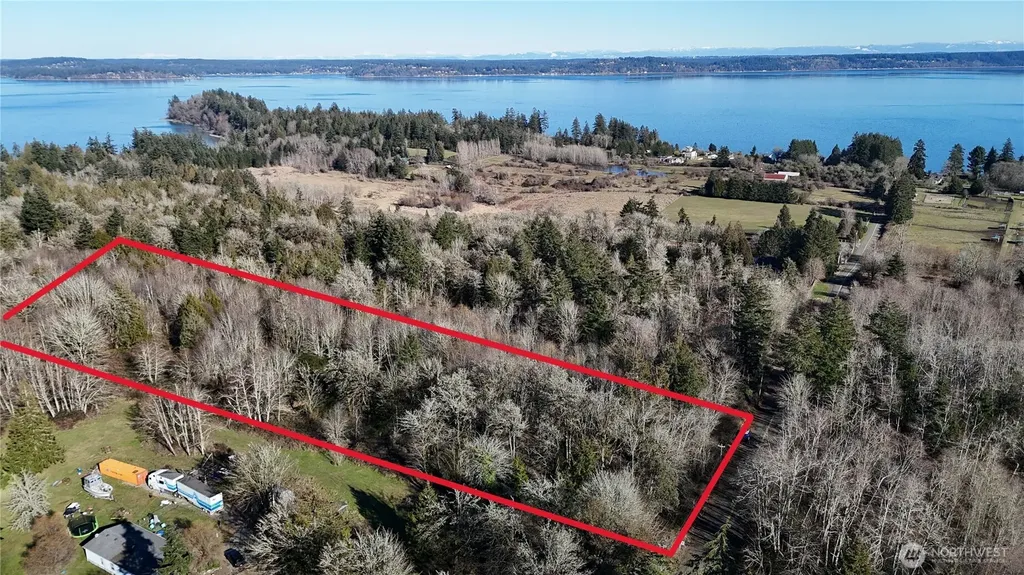14817 24th St SW Lakebay WA 98349