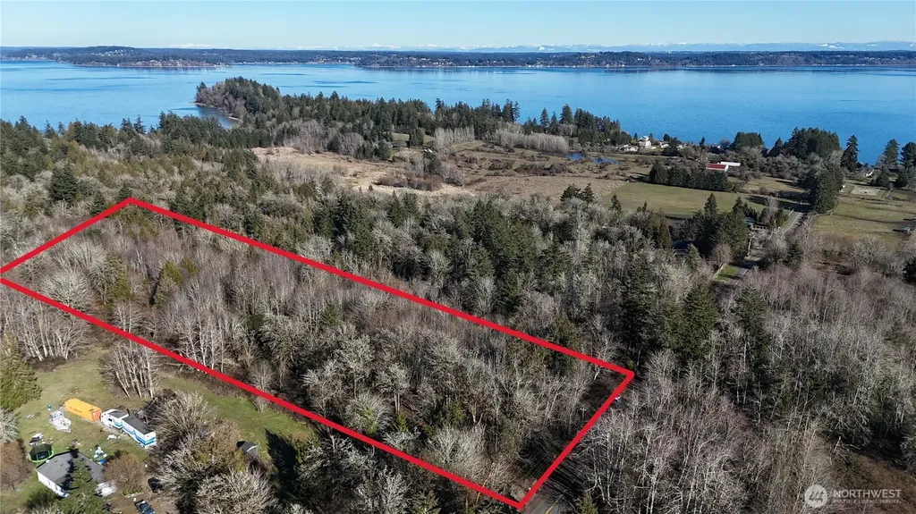 14817 24th St SW Lakebay WA 98349