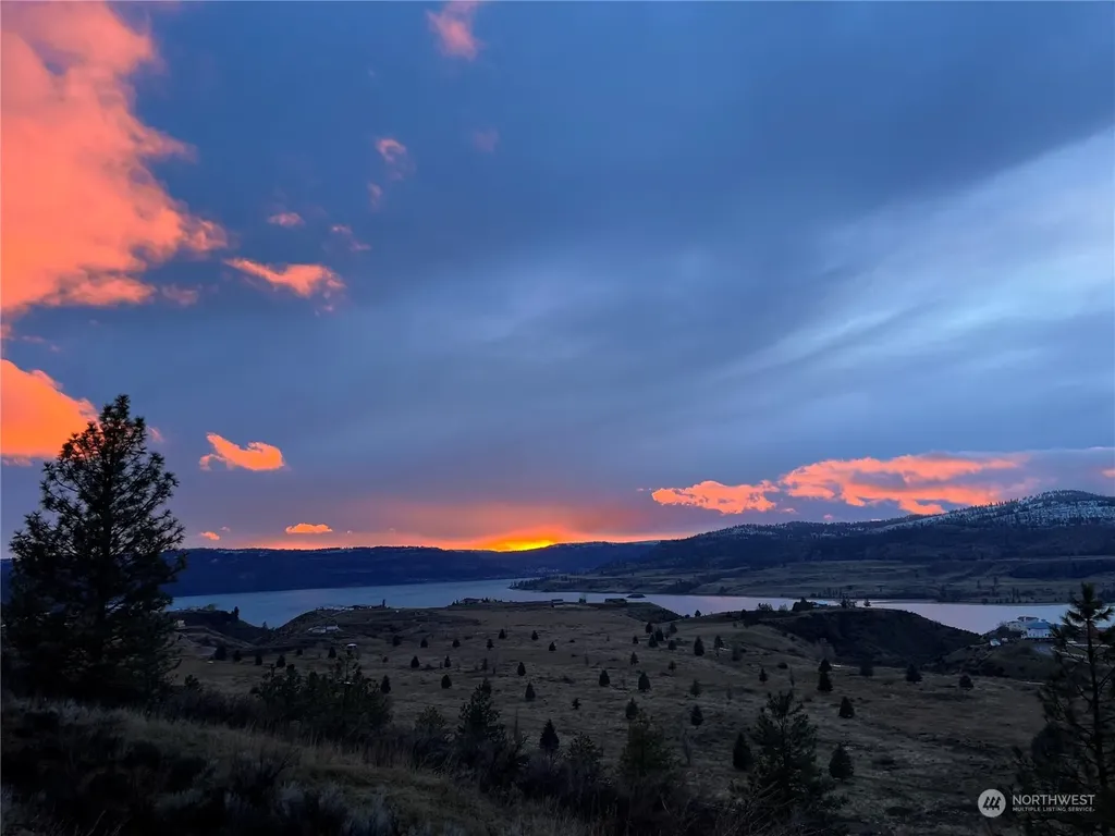 41831 Rio Vista Lane N Deer Meadows WA 99122