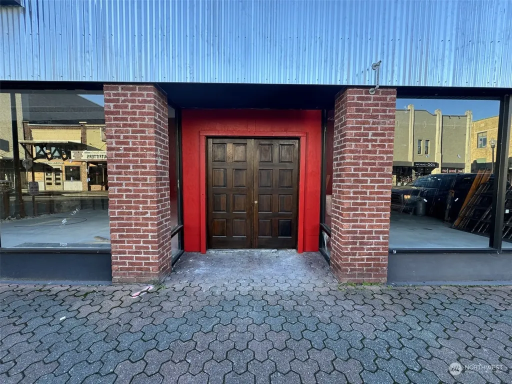 307 S 1st Street Mount Vernon WA 98273