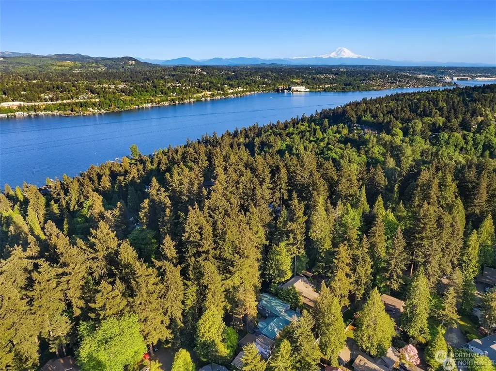 0 91 St Avenue SE Mercer Island WA 98040