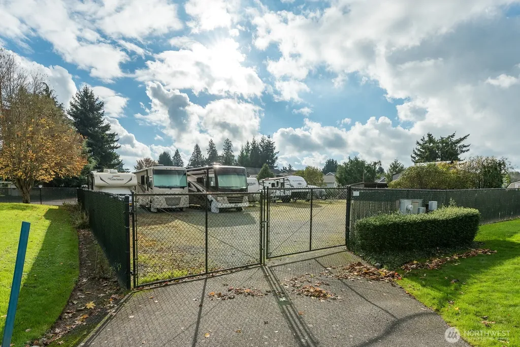 1205 Decatur Circle Burlington WA 98233