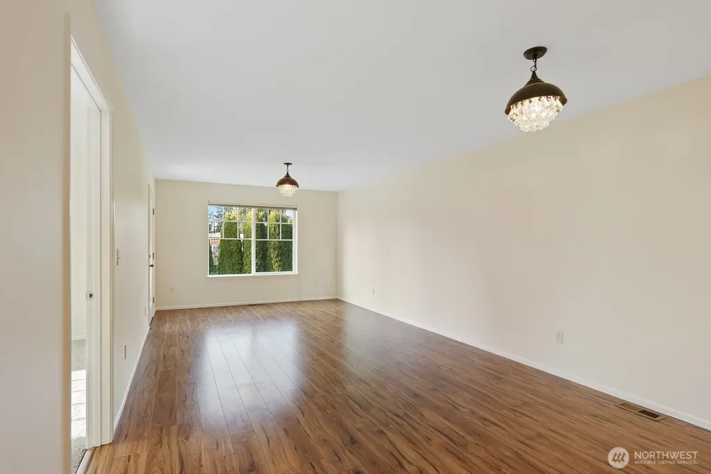 1205 Decatur Circle Burlington WA 98233