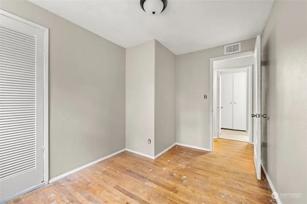 12624 Glenwood Avenue SW Lakewood WA 98499