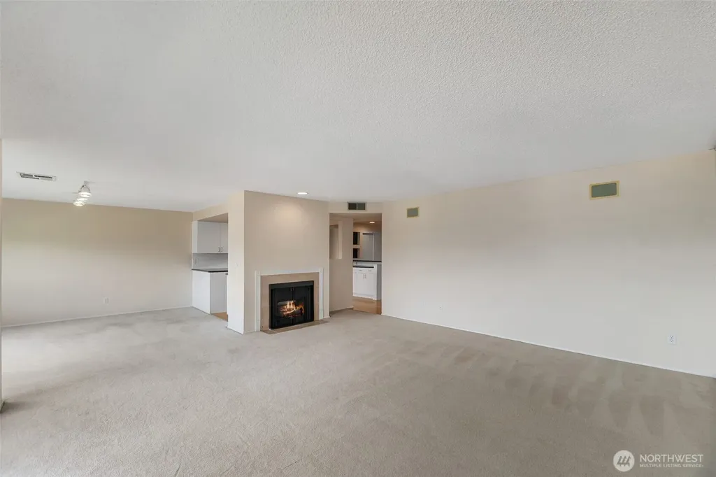 908 East Bay Drive NE Olympia WA 98506