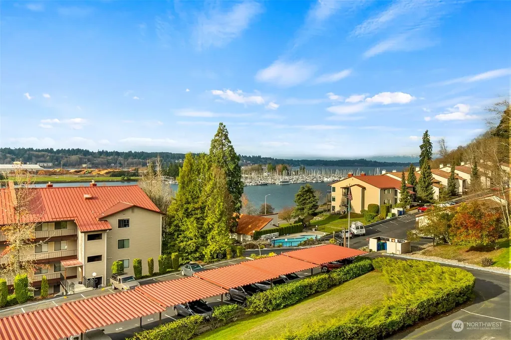 908 East Bay Drive NE Olympia WA 98506