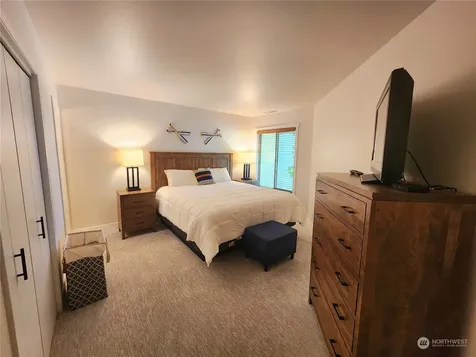 1 Lodge 617-g Manson WA 98831