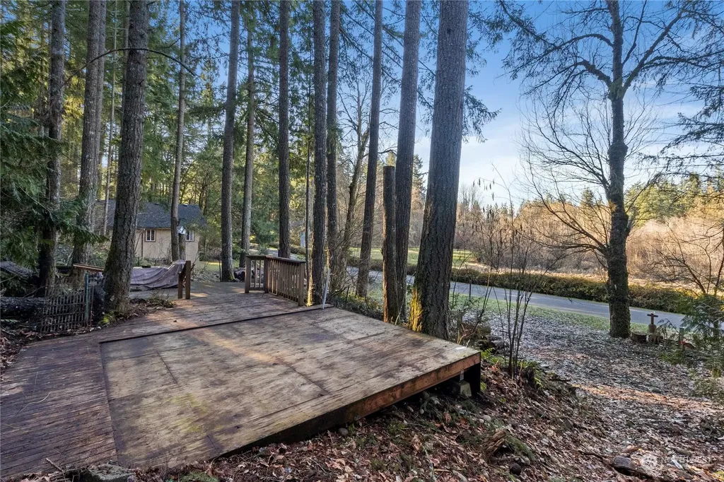17922 Clear Lake Boulevard SE Yelm WA 98597