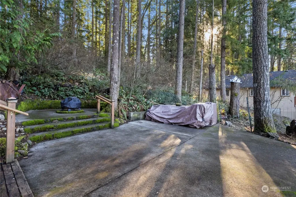 17922 Clear Lake Boulevard SE Yelm WA 98597