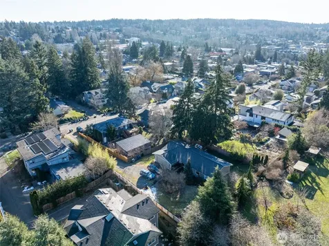 1043 5th Street Kirkland WA 98033