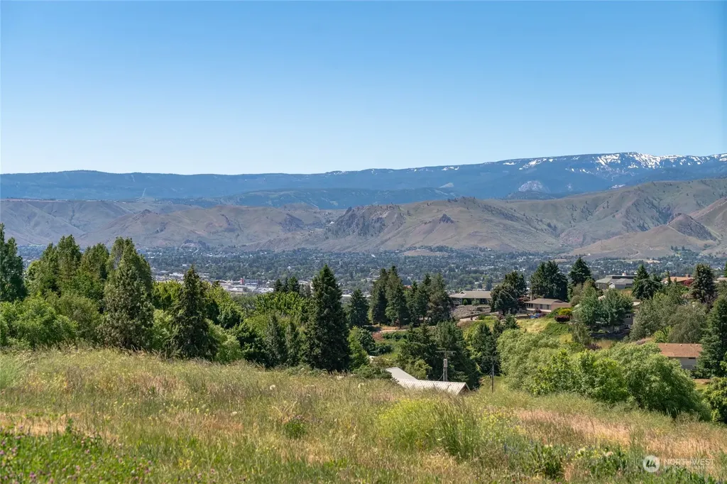 3621 Mcmullan Road Wenatchee WA 98801