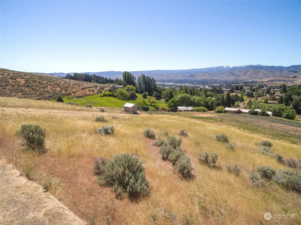 3621 Mcmullan Road Wenatchee WA 98801