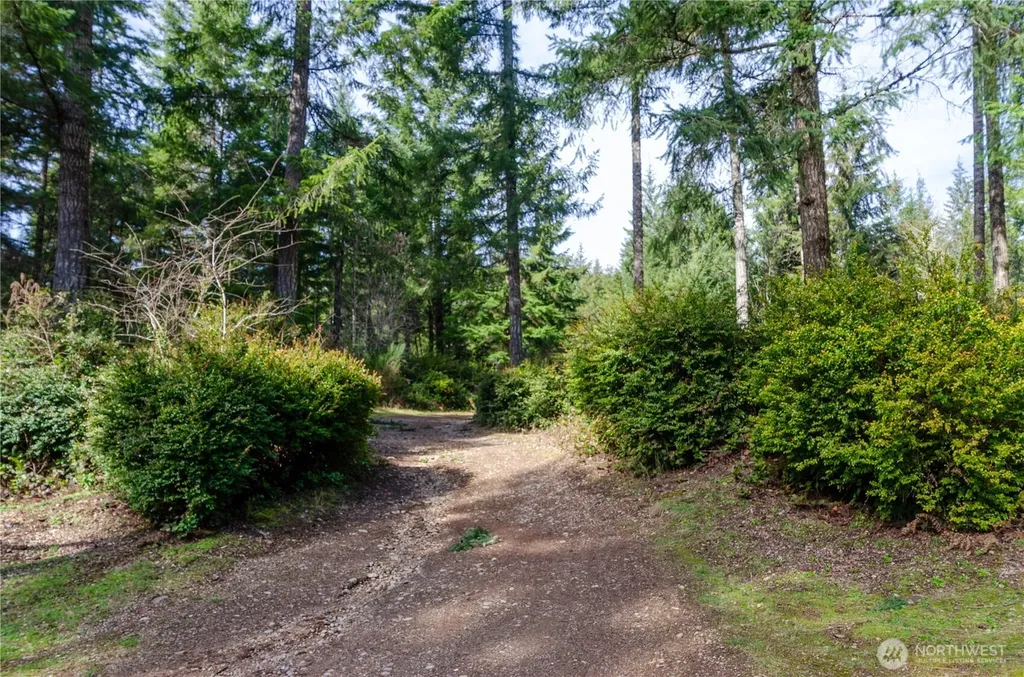 1 144th Street NW Gig Harbor WA 98329