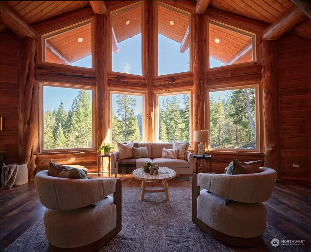 192 Sasquatch Way Cougar WA 98616