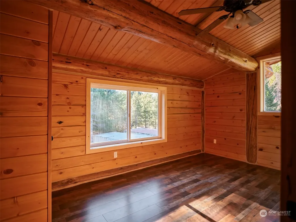 192 Sasquatch Way Cougar WA 98616