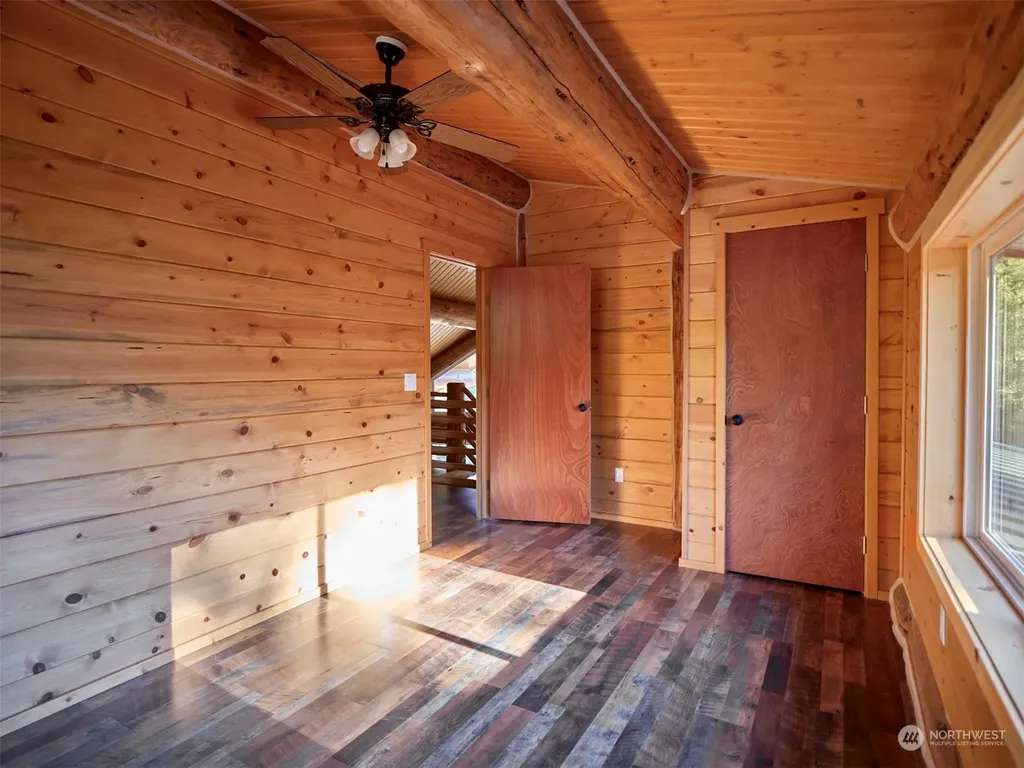192 Sasquatch Way Cougar WA 98616